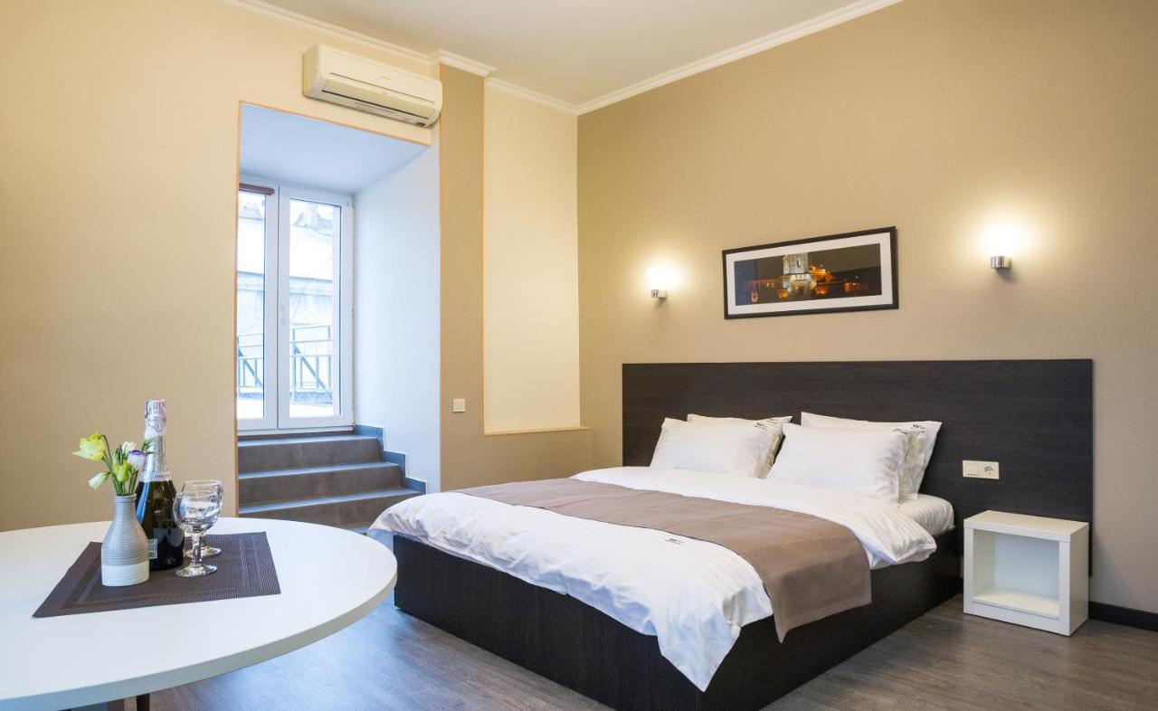 Khreshchatyk Apart Hotel Passage 키예프 외부 사진