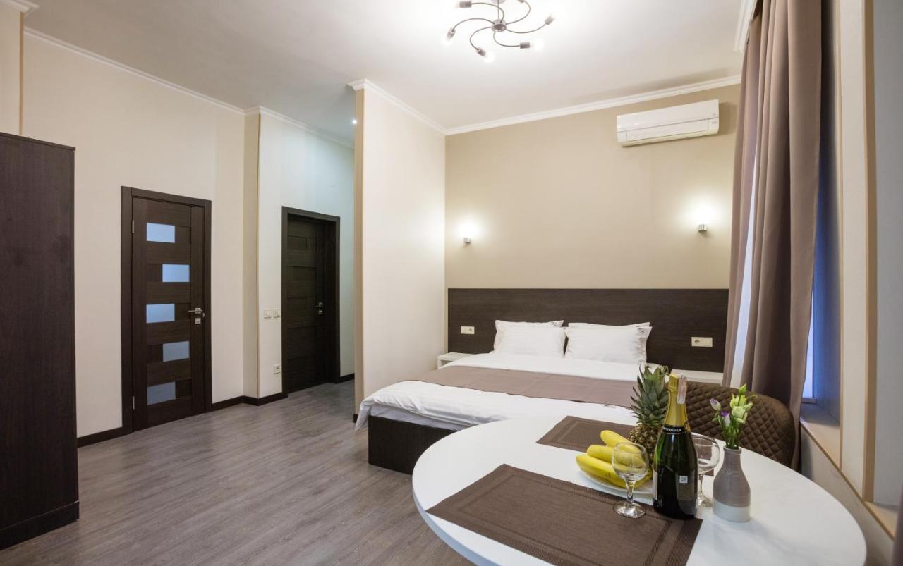 Khreshchatyk Apart Hotel Passage 키예프 외부 사진